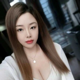 童颜巨乳小丽