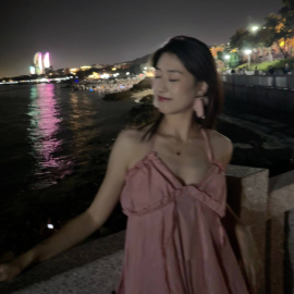 宜兴偶遇性感美女