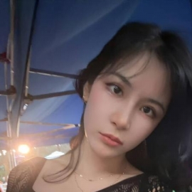 猛插金金的小骚逼